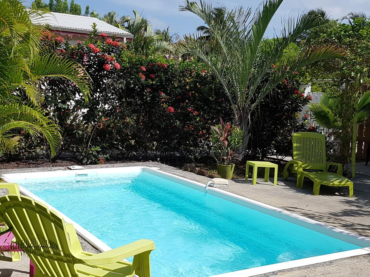Coco Bungalows Sainte-Rose Exterior photo