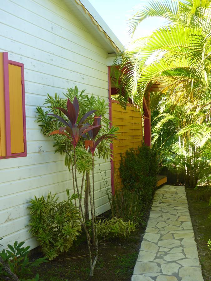 Coco Bungalows Sainte-Rose Exterior photo