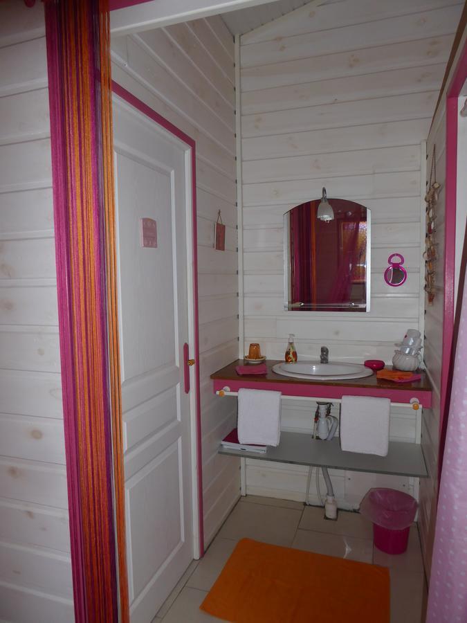 Coco Bungalows Sainte-Rose Exterior photo